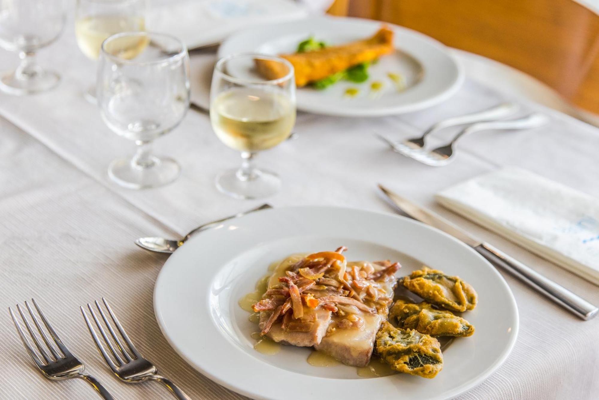 Hotel Stacchini Cesenatico Eksteriør billede